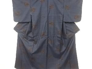 縞に波模様本場泥大島紬着物（5マルキ）